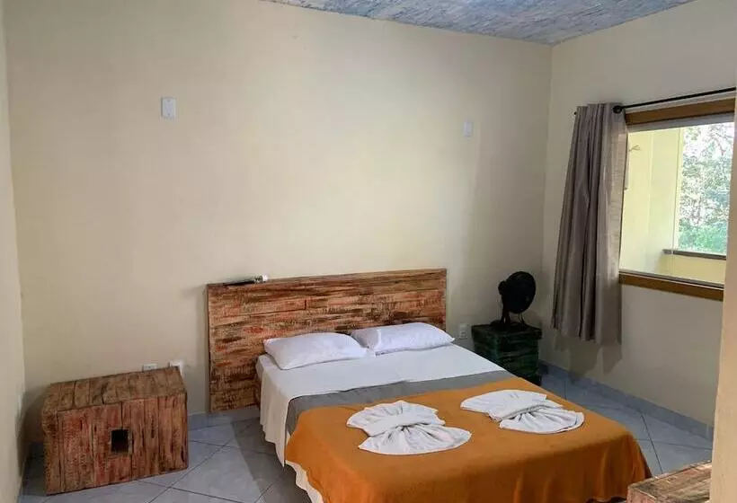 هاستل Pousada E Restaurante Casinha Velha