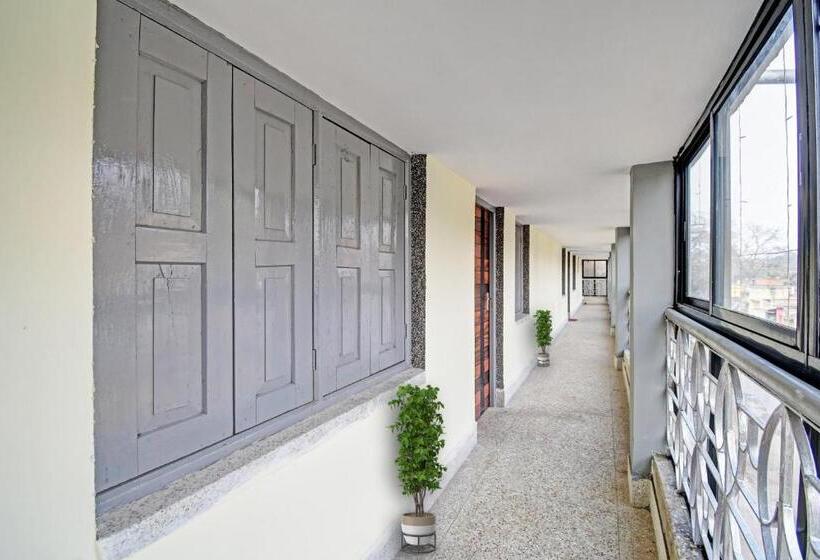 酒店 Collection O Nilanjana