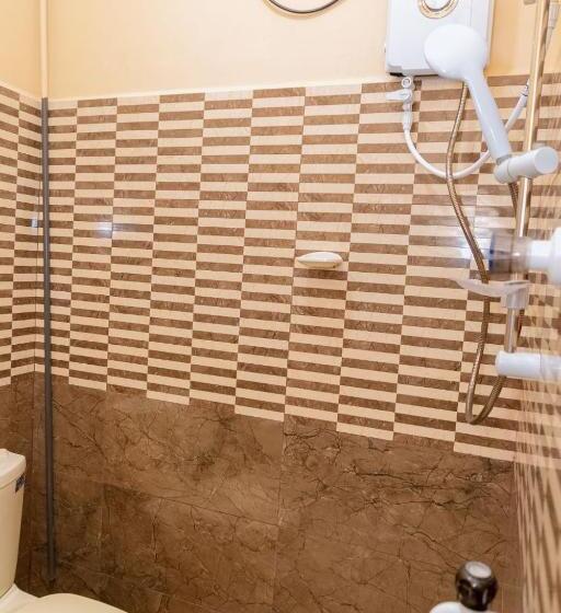 هتل Uk Inn Guest House