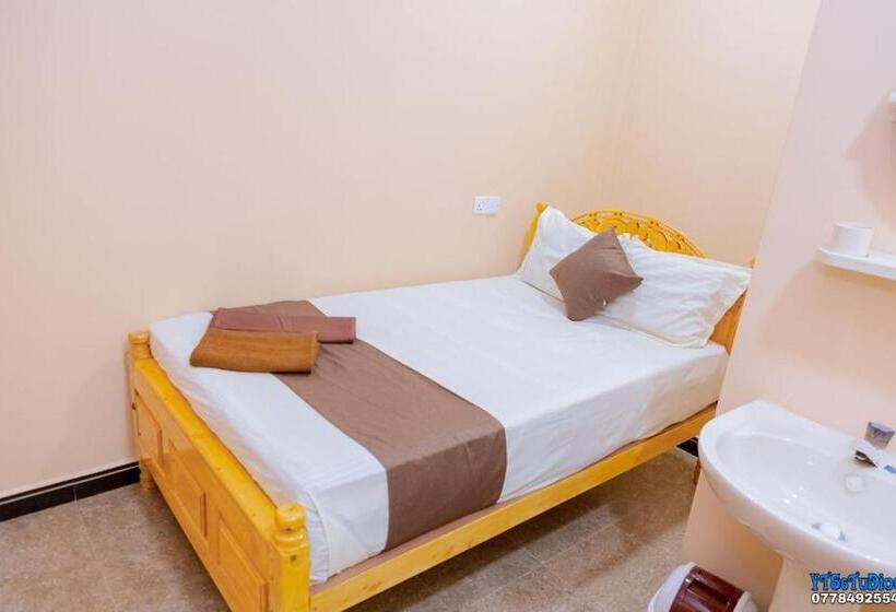 هتل Uk Inn Guest House