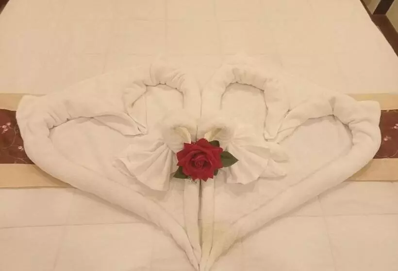 ユースホステル ไลอ้อน โฮเทล