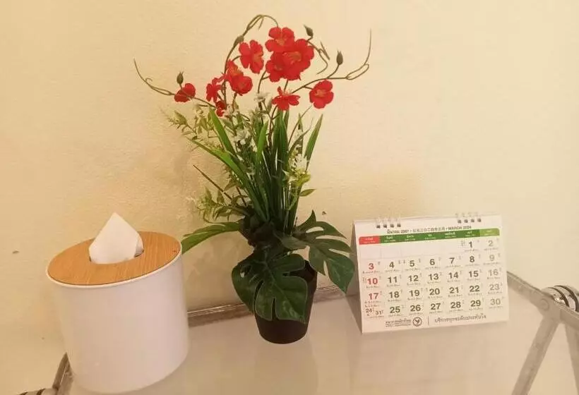 ユースホステル ไลอ้อน โฮเทล