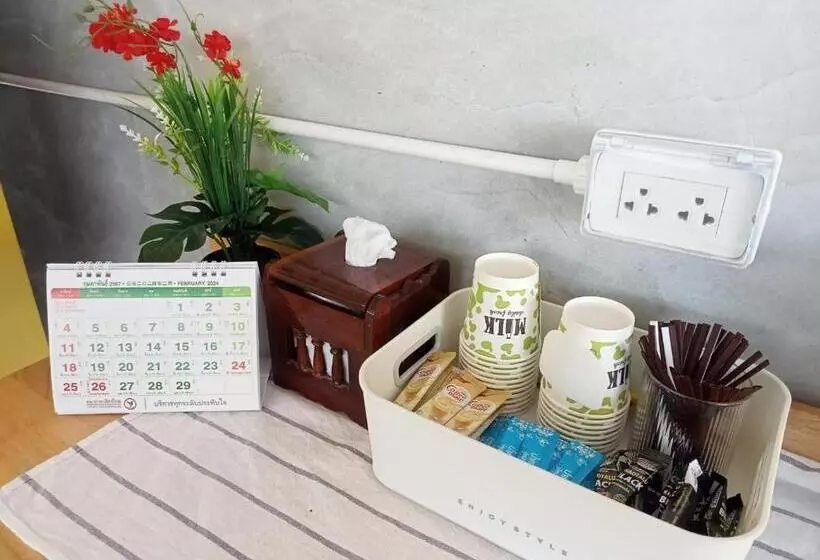 ユースホステル ไลอ้อน โฮเทล