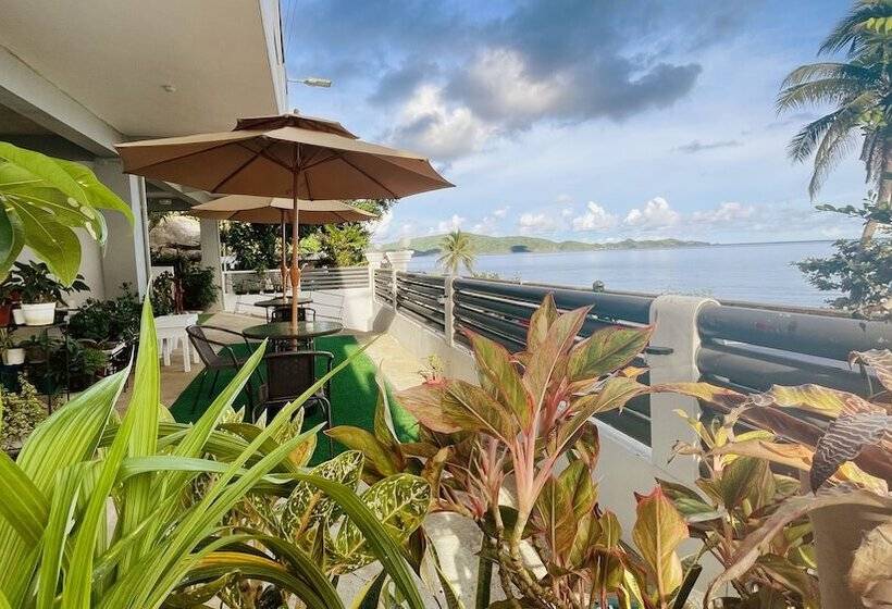 Alberg Happy Island Inn