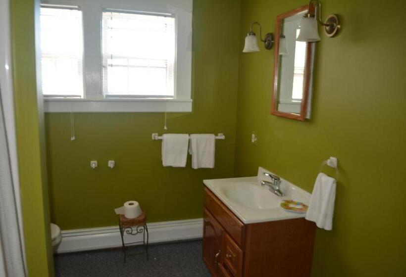 민박 Chateau Country Inn