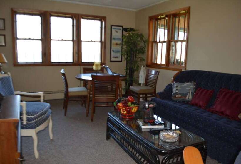 민박 Chateau Country Inn