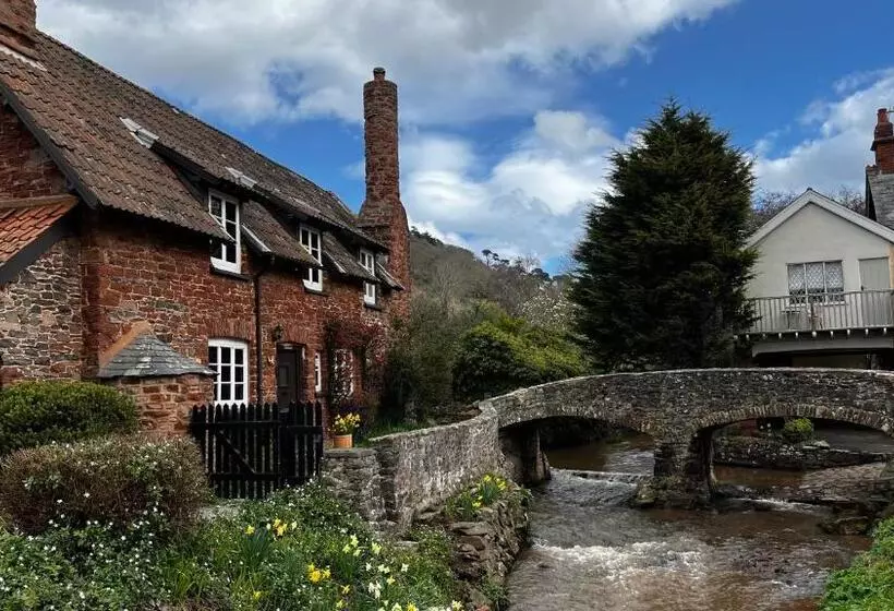 ベッドアンドブレックファースト Mole End