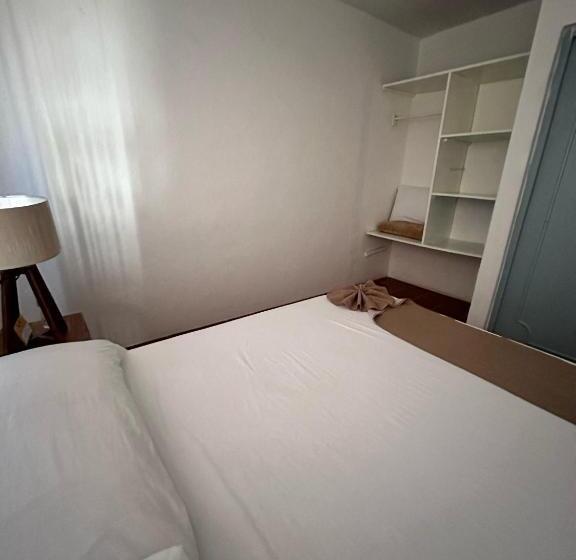 Creta Hotel & Suites