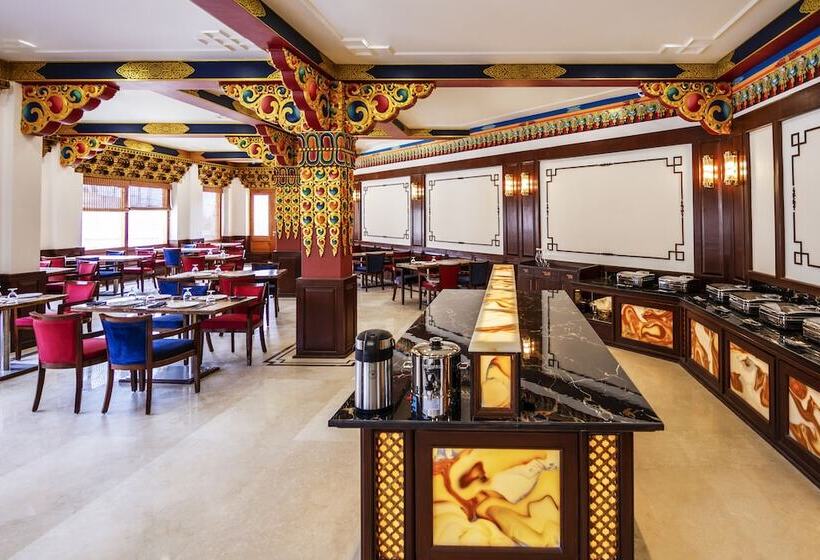 Gyalpo Residency   A Mountain View Luxury Hotel In Leh