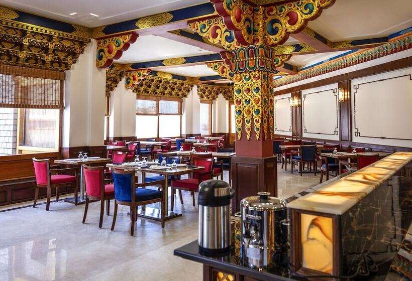 Gyalpo Residency   A Mountain View Luxury Hotel In Leh