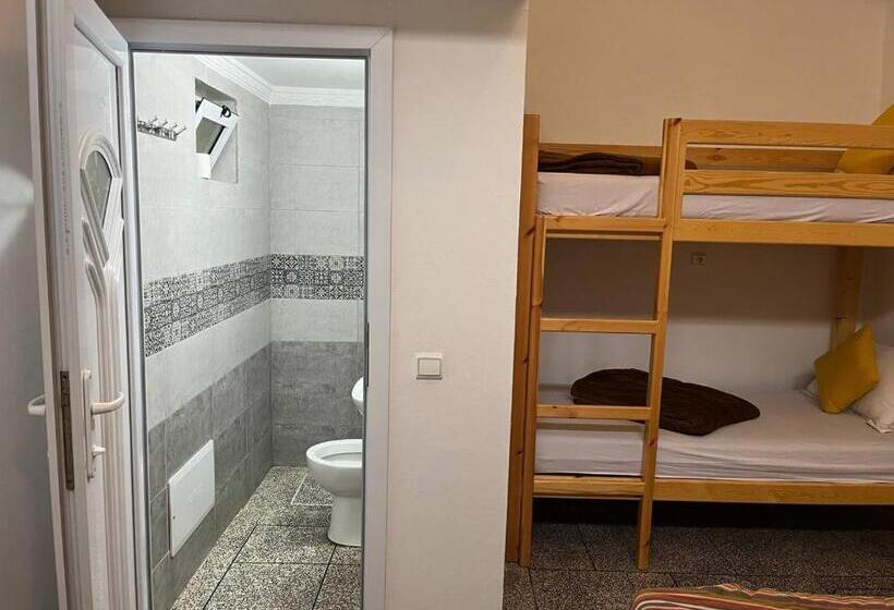 فندق Big Blue Guest House