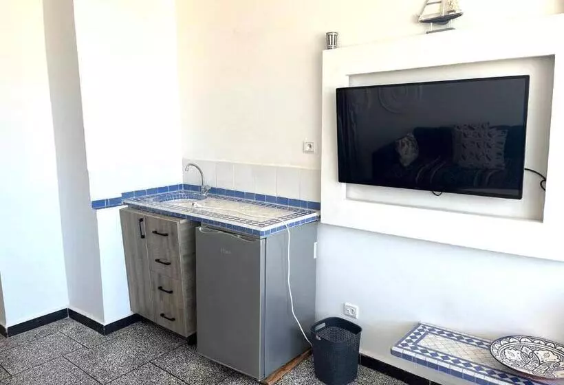 Hotelli Big Blue Guest House