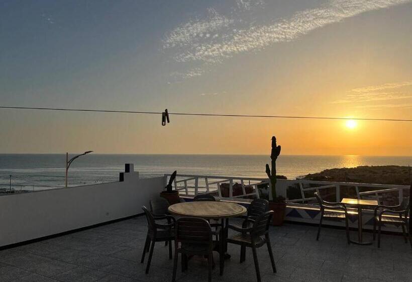 Отель Big Blue Guest House