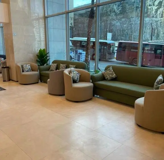 هتل Nawazi Towers