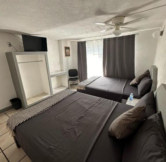 هتل Posada Jardín Aguascalientes