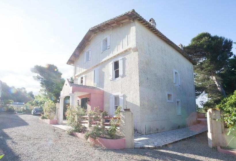 Pensjonat Room In Guest Room   Guest Room In The Heart Of The Vineyard