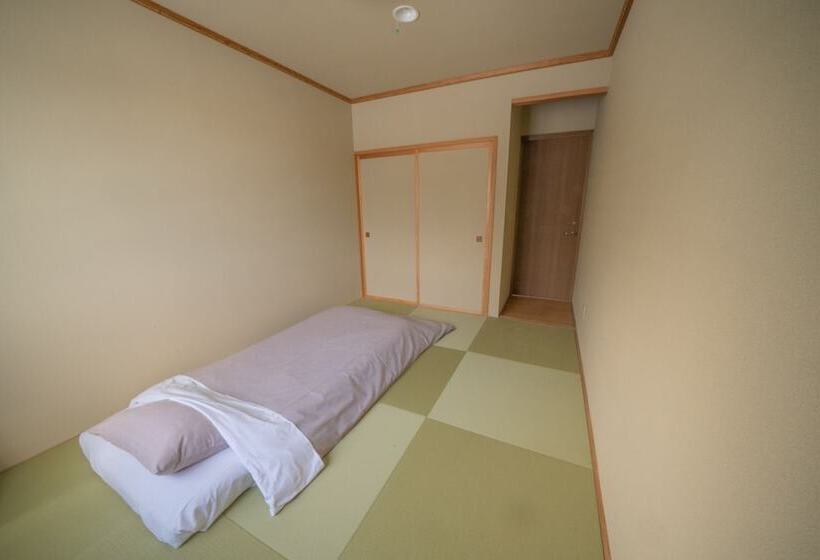 פנסיון Teshikaga Hostel Misato