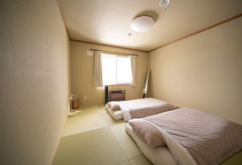 פנסיון Teshikaga Hostel Misato