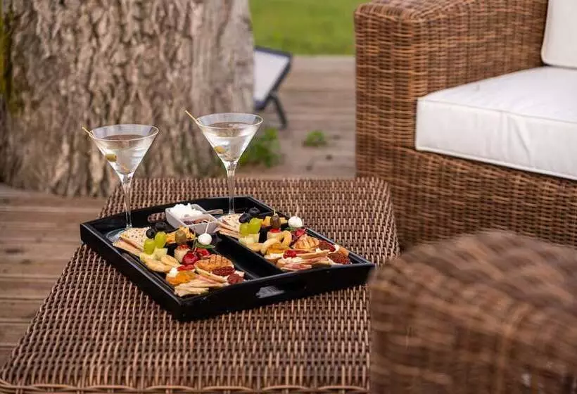 استراحتگاه Aura Relais