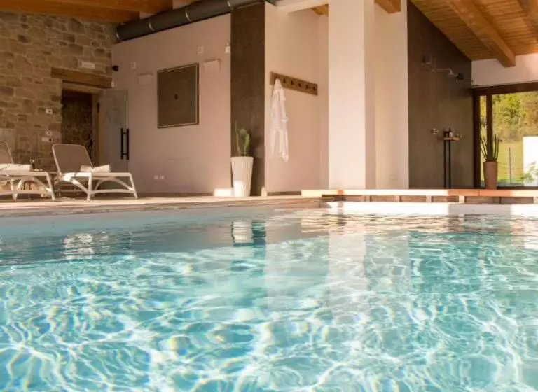 استراحتگاه Aura Relais