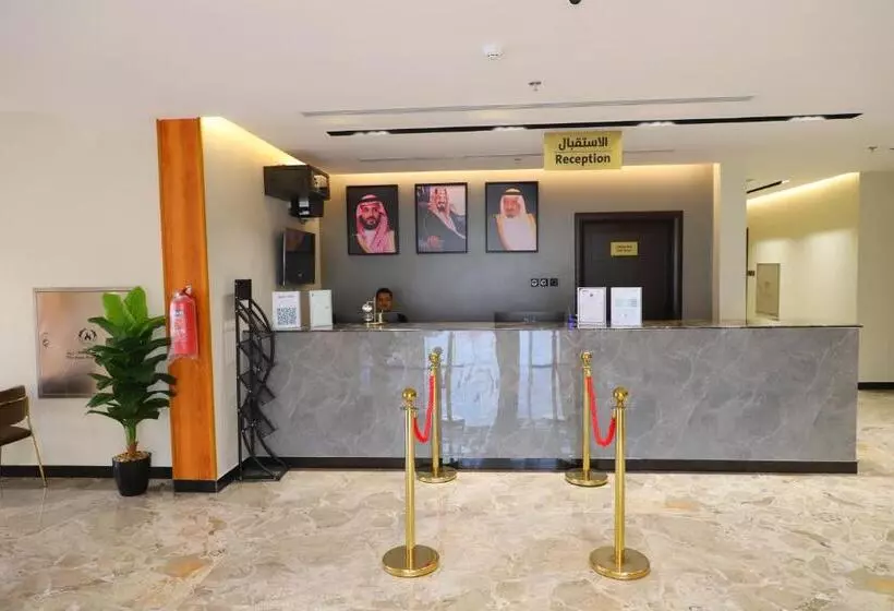 فندق الأفنيوز بالرس