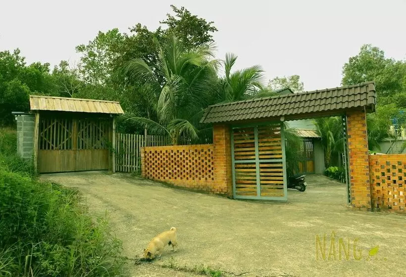 تختخواب و صبحانه Nang Nha Trong Dao