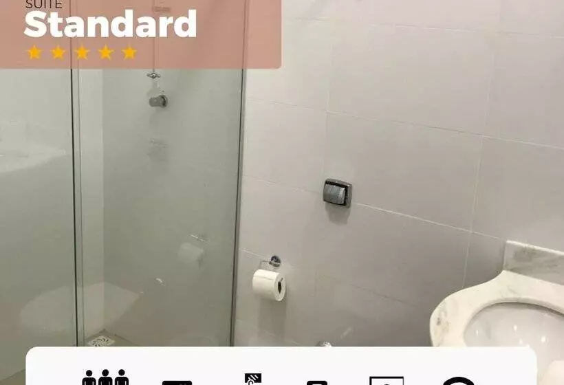 ホテル Arcos Palace