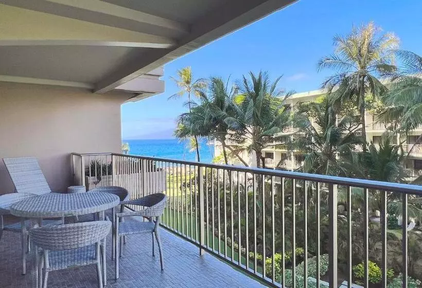 Maui Westside Presents: Whaler 420   Best Location In Kaanapali Beach