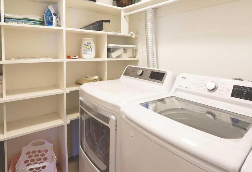 Maui Westside Presents: Whaler 420   Best Location In Kaanapali Beach