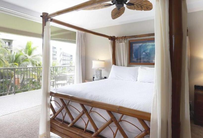 Maui Westside Presents: Whaler 420   Best Location In Kaanapali Beach