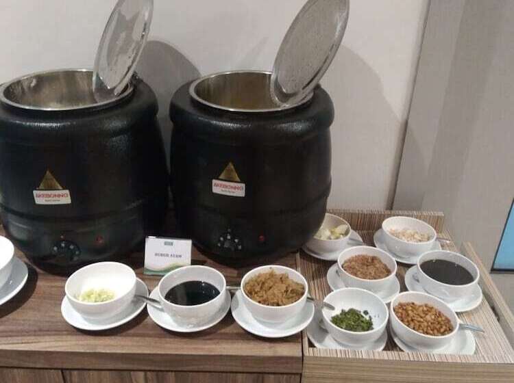 Alhambra Hotel Banda Aceh