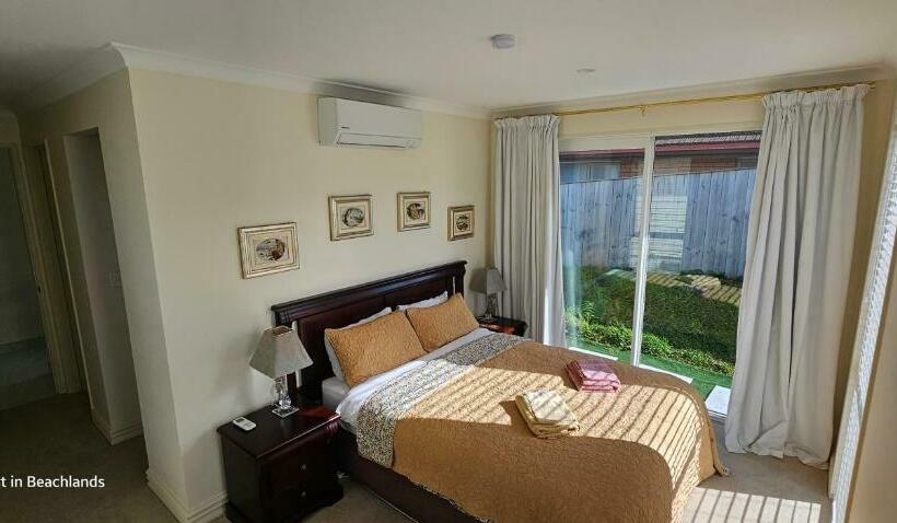 펜션 Be My Guest In Beachlands