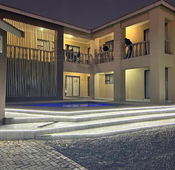 פנסיון Protea Guesthouse