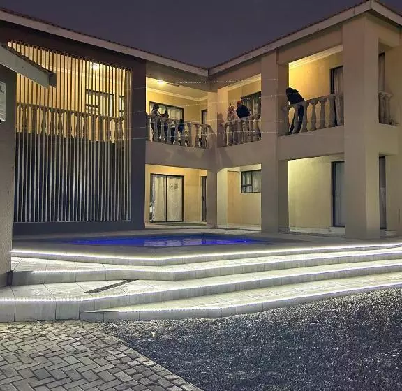 Majatalo Protea Guesthouse