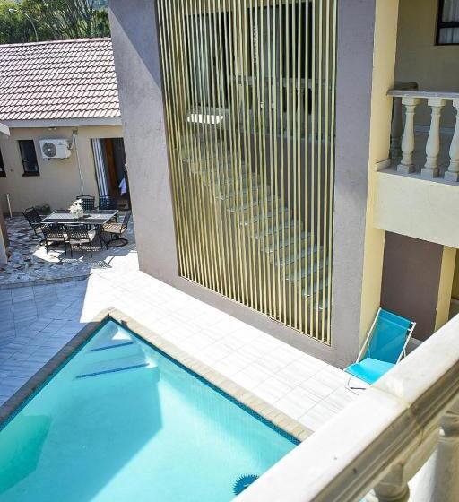 פנסיון Protea Guesthouse