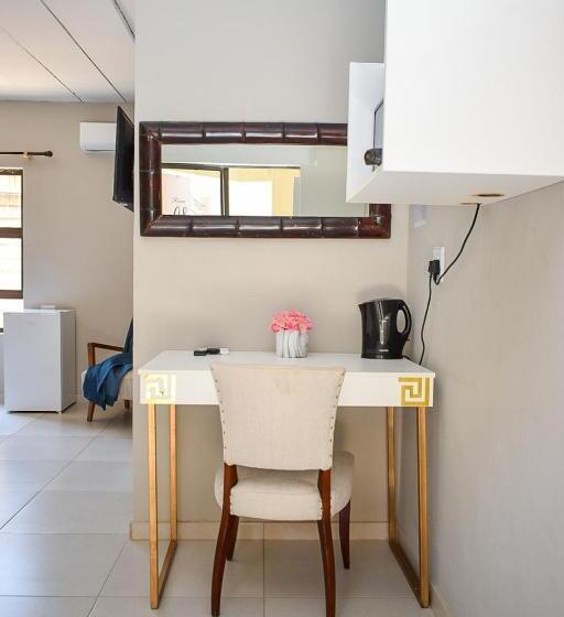 פנסיון Protea Guesthouse