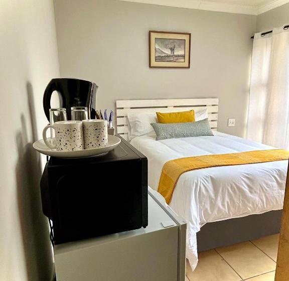 פנסיון Protea Guesthouse