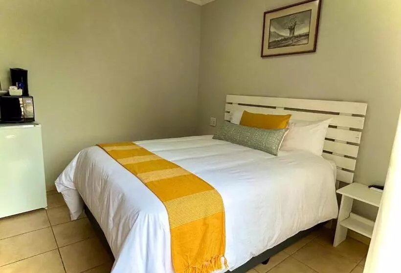 Majatalo Protea Guesthouse