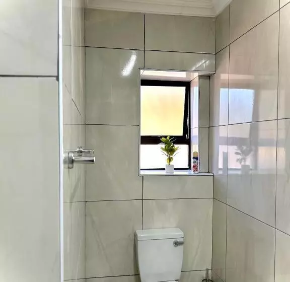 Majatalo Protea Guesthouse