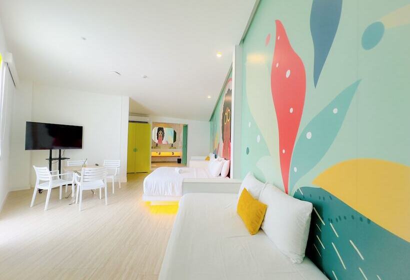 پانسیون Nomadic Design