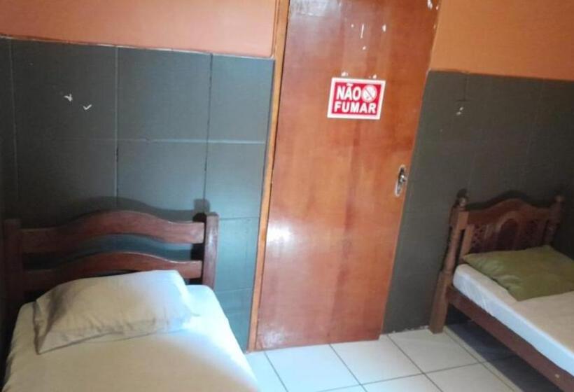 הוסטל Pousada Portobello