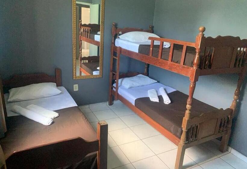 הוסטל Pousada Portobello