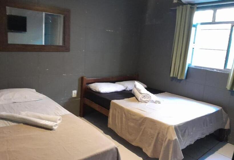 הוסטל Pousada Portobello