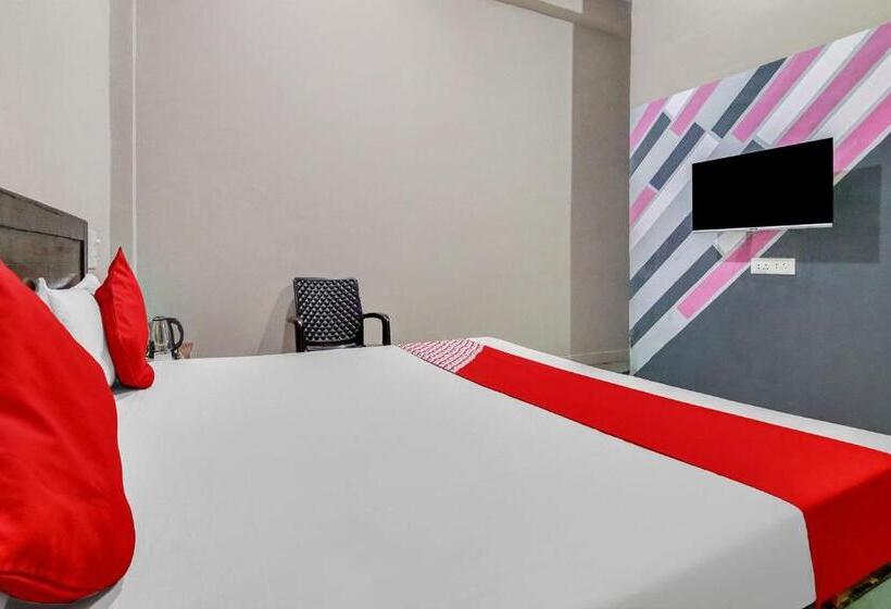 Flagship Hotel Moon Paradise Inn