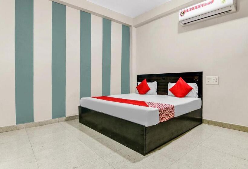 Flagship Hotel Moon Paradise Inn