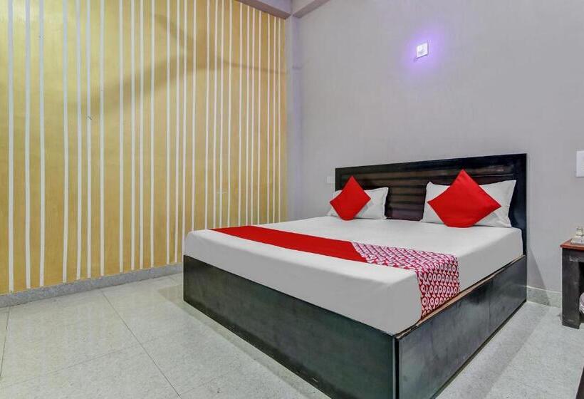 Flagship Hotel Moon Paradise Inn