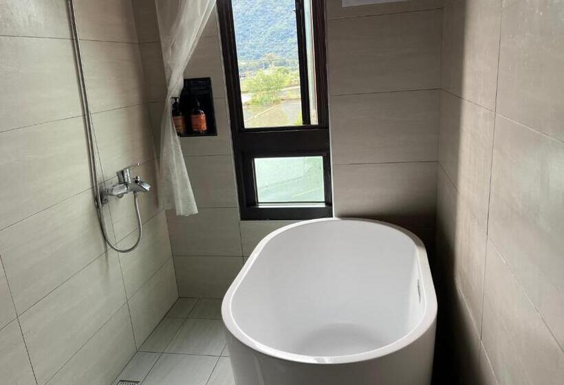 هتل 騎馬三星二館