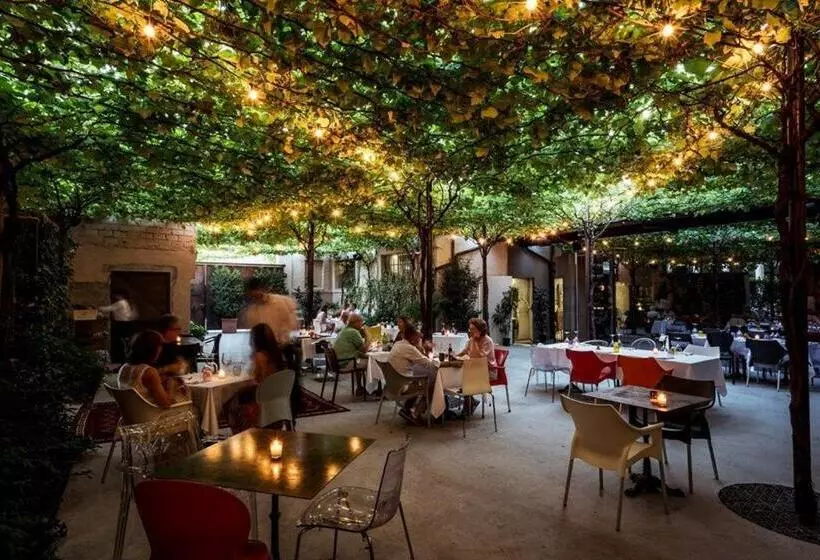 هتل Ah Villaglori Boutique Apartments