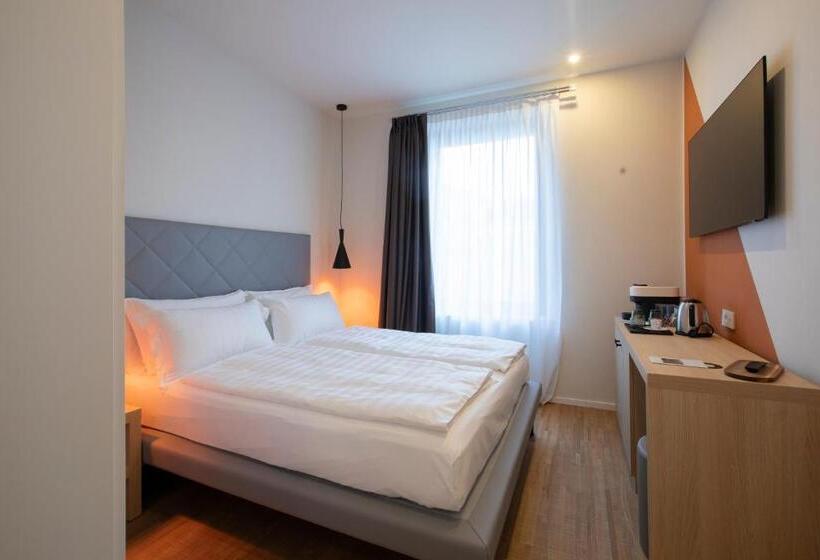 هتل Ah Villaglori Boutique Apartments