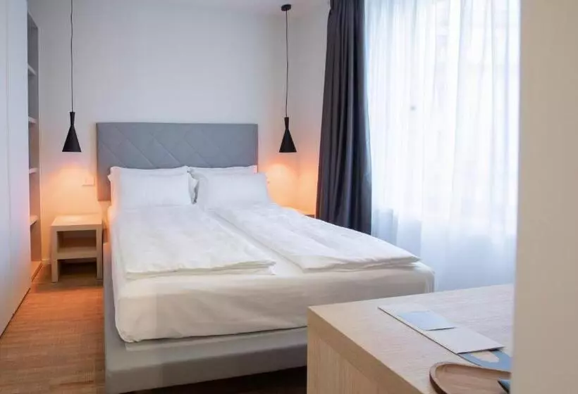 هتل Ah Villaglori Boutique Apartments